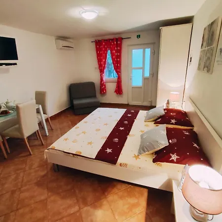 Apartment Nada Mustapic