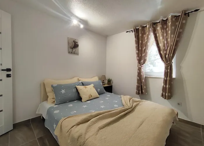 Apartamento Nada Mustapic Brela